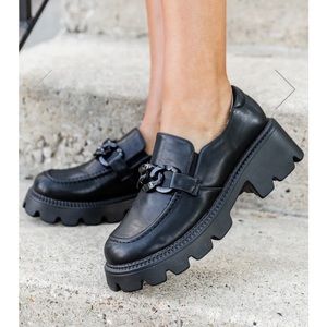 Black Chain Loafers New In The Box 90’s Inspired